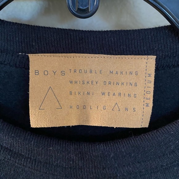 Boys + Arrows Champ Sweatshirt in Obsidian - size Medium - Picture 2 of 4